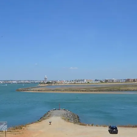 El Faro Ii Solmares Isla del Moral